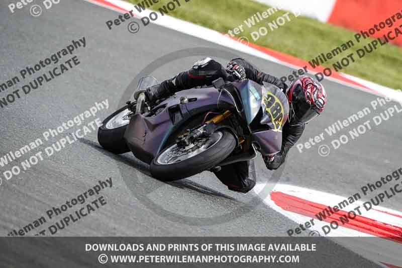 cadwell no limits trackday;cadwell park;cadwell park photographs;cadwell trackday photographs;enduro digital images;event digital images;eventdigitalimages;navarra;no limits trackdays;peter wileman photography;racing digital images;trackday digital images;trackday photos